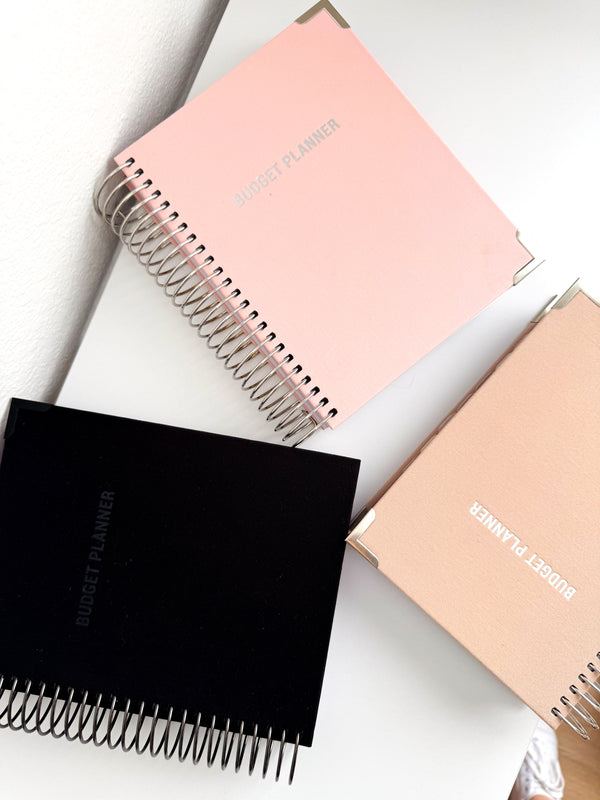 Linen A5 Coil Budget Planner (UNDATED)
